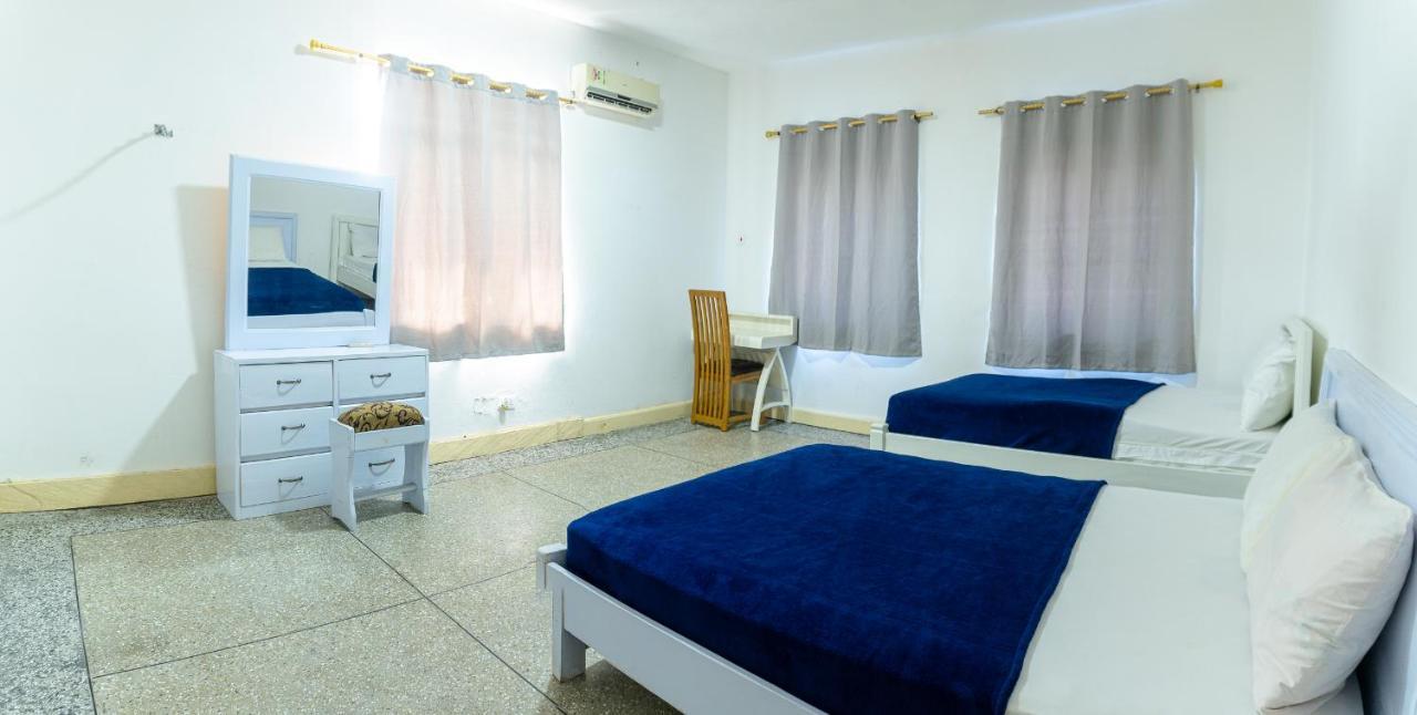 אקרה Brannic Lodge מראה חיצוני תמונה