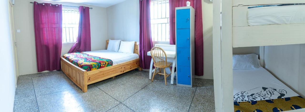 אקרה Brannic Lodge מראה חיצוני תמונה